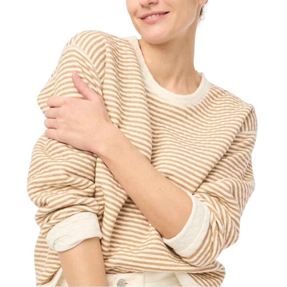J. Crew - Beige and Cream Preppy Striped Reversible Quilted Pullover Sz M